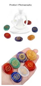 7 Stk. natürliche Kristall-Chakra-Palmsteine Set, ovale gravierte Yoga-Meditationssteine