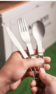 Ensemble de couverts pliants de camping en titane, couteau cuillère et fourchette portables.
