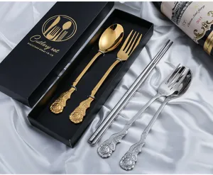 Luxury 304 stainless steel cutlery set with vintage rose relief handle, golden gift box.