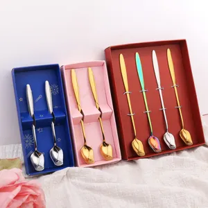 Creative rose long handled spoons gift box set for coffee dessert cake stirring use