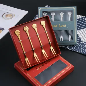 Set regalo di forchette da frutta in acciaio inossidabile, eleganti dessert e dolci.