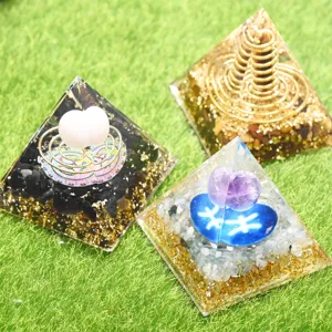 Natürlicher Rosenquarz Kristallsplitter Orgon Pyramide Harz Ornament Heilenergie Stein Für Haus Büro Schreibtisch Dekor Geschenk