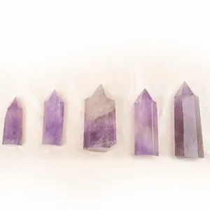 Pilar de cuarzo cristal natural piedra curativa torre de fluorita decoracion bruta.