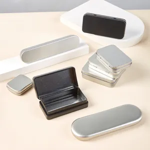Metalen blikken opbergdozen voor cosmetica sieraden en kleine items diverse vormen.