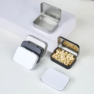 Petite boîte en fer blanc à charnière pour bijoux bonbons et petits objets rangement.