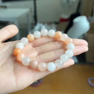 Minimalist multi-color round beaded bracelet for women, elegant daily fashion jewelry accessory.