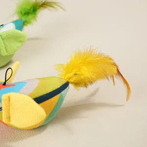 Plüsch Katzenspielzeug Feder Vogel Interaktive Nahaufnahme Süßes Haustierspielzeug