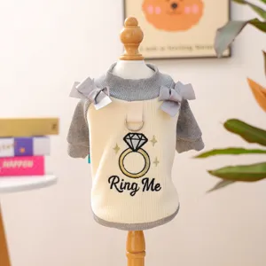 Haustier Hund Katze Kleidung Frühling Herbst Süße Strickware Pullover Valentinstag Ring Umschlag Stickerei Welpenbekleidung