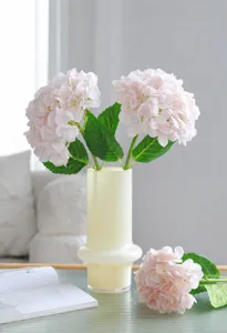 Artificial hydrangea flower with glass vase for home decor wedding party decoration