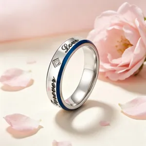 Titanium stalen paarring met blauwe streep, ingelegde diamant en liefde voor altijd gravure.