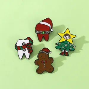 Niedliche Weihnachts Cartoon Brosche Strass Legierung Abzeichen festliche Urlaubs Geschenke