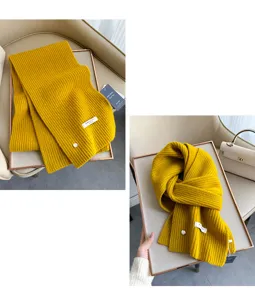 Einfarbiger gelber Wollstrickschal für Herbst und Winter, warmer weicher Halswärmer.