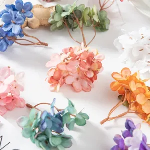 Künstliche Hortensien Blütenköpfe für DIY Handwerk, Hochzeit Haarschmuck und Heimdekoration.
