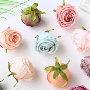 Künstliche Rosenblüten Köpfe Seidenblumen Detail für DIY Korsage und Hochzeit Dekoration.