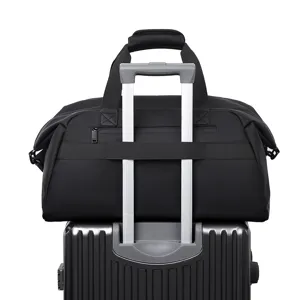 Large capacity travel duffel bag business luggage bag with trolley sleeve for short trips.