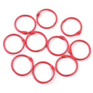 Rote Metall Ringbücher Loseblatt Ringe für Papier Notizen und Ringbücher Organisation.