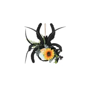 Halloween spinnenkrans met kunstmatige zonnebloemen en groen voor wanddecoratie