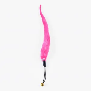 Testina di ricambio rosa per gatto peluche verme con occhi sporgenti, cordino nero e campanello.