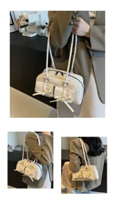 Sac a main blanc pour femme, design balletcore tendance avec details de noeuds elegants.