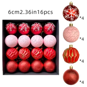 16er Set 6cm Christbaumkugeln mit Schneeflocken, Rissmuster und geometrischen Motiven.