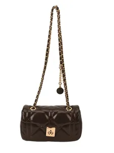 Sac à bandoulière matelassé en cuir ciré français pour femme avec chaîne.