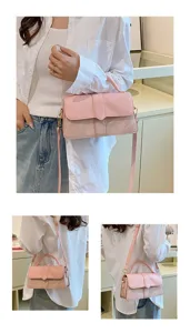 Pink colorblock shoulder messenger handbag for women, stylish commuting casual square bag.