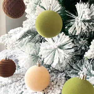 Beflockte Weihnachtskugeln 6cm Samt Weihnachtsbaum Anhänger für festliche Dekoration