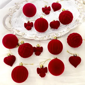 Roter Samt Weihnachtsbaumschmuck Set, Plüschkugel Herz Schleife Hängende Dekoration.