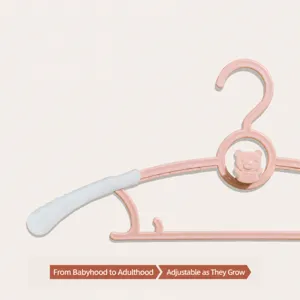 Verstellbarer Baby Kleiderbügel mit niedlichem Bären Design, rutschfester Kinderkleiderbügel.