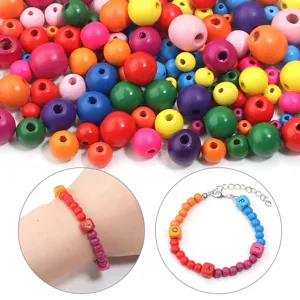 Bunte Holzperlen DIY Bastelset für handgemachte Armbänder, Halsketten und Schmuckherstellungsprojekte.