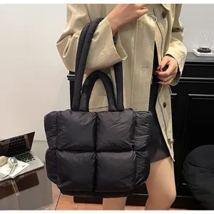 Zwarte gewatteerde puffer shopper tas, zachte gevoerde handtas schoudertas voor dames.