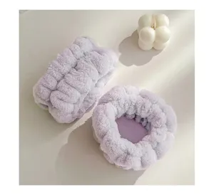 Soft plush face washing wristbands for women, absorbent wrist sweatbands to keep arms dry.