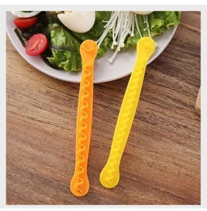 Creative egg slicer kitchen tool, easy press-free salad maker and food divider for home cooking.