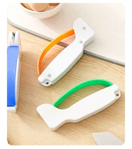 Affilatore per coltelli portatile con testa in acciaio al tungsteno per cucina e campeggio.