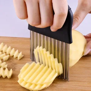 Edelstahl gewellter Pommes Frites Schneider Kuechenwerkzeug Kartoffel Welle Messer