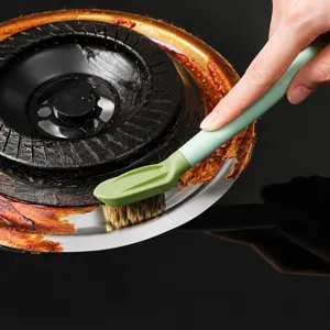 Spazzola per pulizia cucina multifunzionale spazzola per fughe di stufa efficace.