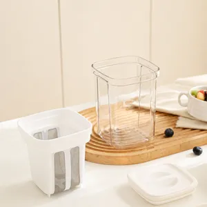 Filtre à yaourt multifonctionnel et séparateur de petit-lait avec récipient clair.