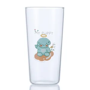 Vaso de cristal transparente con lindo diseño de cachorro azul, ideal para bebidas diarias.
