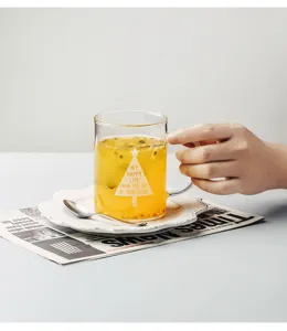 Transparente hitzebeständige Glasteetasse mit praktischem Griff für Zuhause und Büro