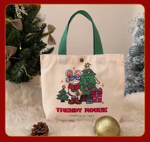 Sac cabas en toile de Noël avec joli motif de souris et poignées vertes pour fêtes.