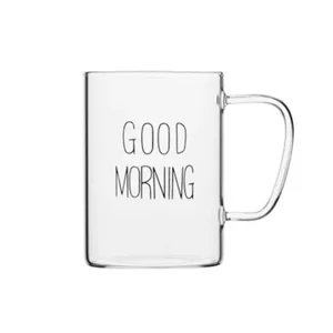 Minimalistische hitzebeständige transparente Glaskaffeetasse mit Henkel und Textdruck.