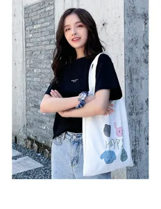 Lässiger weißer Canvas Shopper mit süßen Tierprints, großem Kapazität und schickem Design.