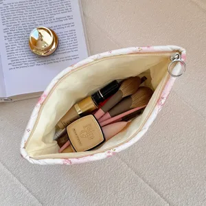 Quilted makeup bag for women large capacity cute cosmetic pouch with zipper closure aesthetic