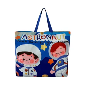 Wasserdichte Cartoon Astronaut Steppdecken Aufbewahrungstasche Reisetasche Umzugstasche.