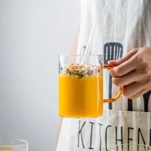 Tazza in vetro trasparente in stile giapponese con manico, tazza d'acqua resistente al calore.
