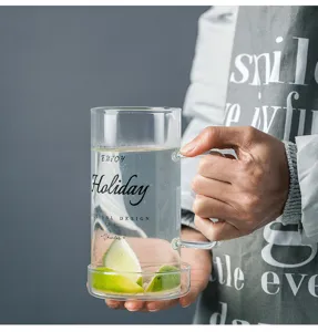 Clear glass beer mug with handle, large capacity transparent drinking cup for home office.