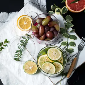 Bol en verre resistant a la chaleur minimaliste nordique avec couvercle pour salade de fruits