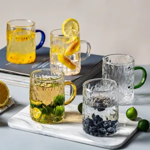 Tazza da Caffè in Vetro Borosilicato Resistente Al Calore Tazza da Tè Martellata Trasparente Con Manico Colorato