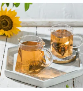 Hitzebeständiges Klarglas Fair Cup Tee-Krug Set mit Tablett für Gongfu Tee-Zeremonie
