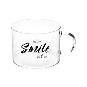 Tazza da caffè in vetro trasparente con manico e elegante scritta nera smile per uso